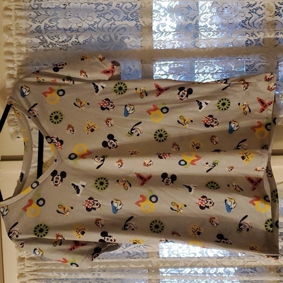 Disneyland 2020 Character Tee Shirt Size XL - Picture 1 of 5